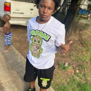 Meet your Posher, Cameron